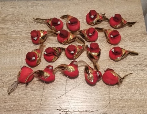 18 cardinals