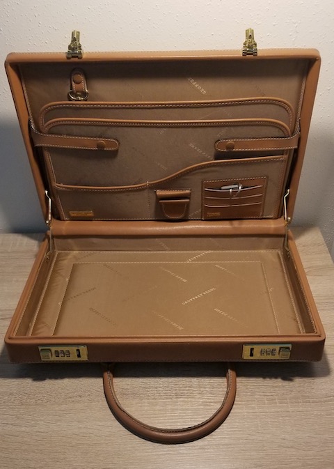Briefcase open