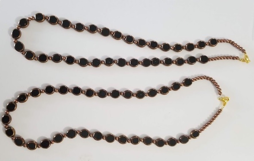 2 black necklaces