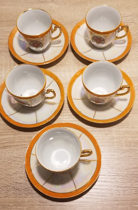 cups on saucers