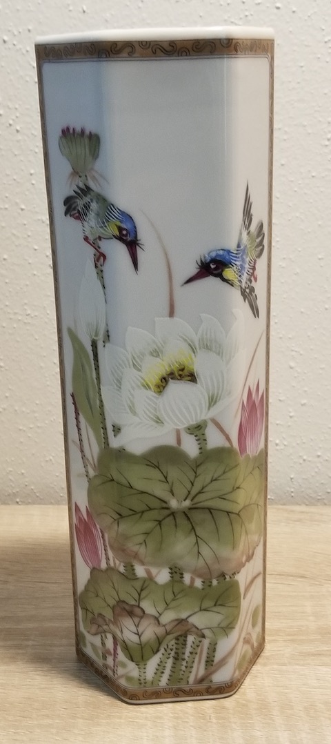 Hummingbird vase