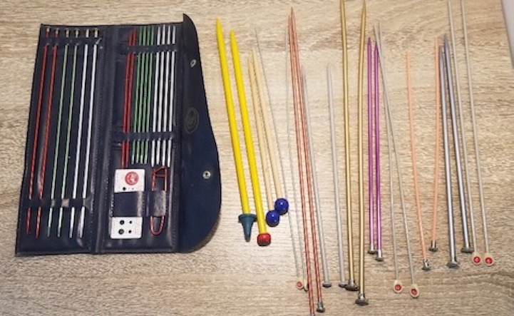 Knitting needles