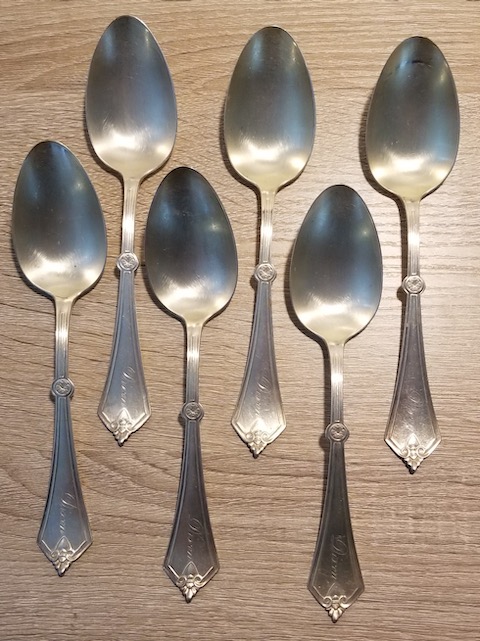 6 Dixon tablespoons