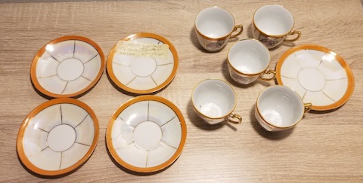 5 + 5 demitasse